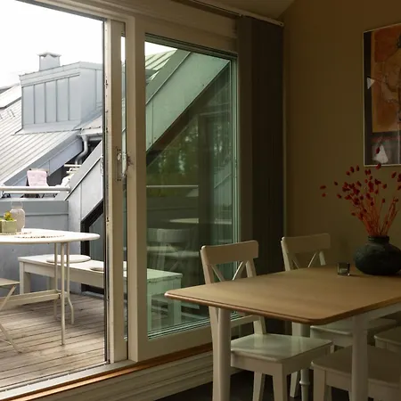 Floor - View & Balcony In Center شقة *