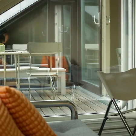 Floor - View & Balcony In Center أوسلو