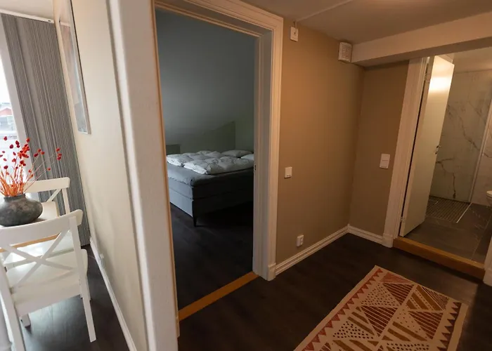 Floor - View & Balcony In Center Appartamento