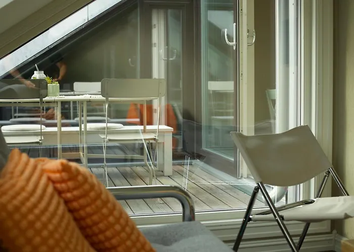 Floor - View & Balcony In Center Oslo